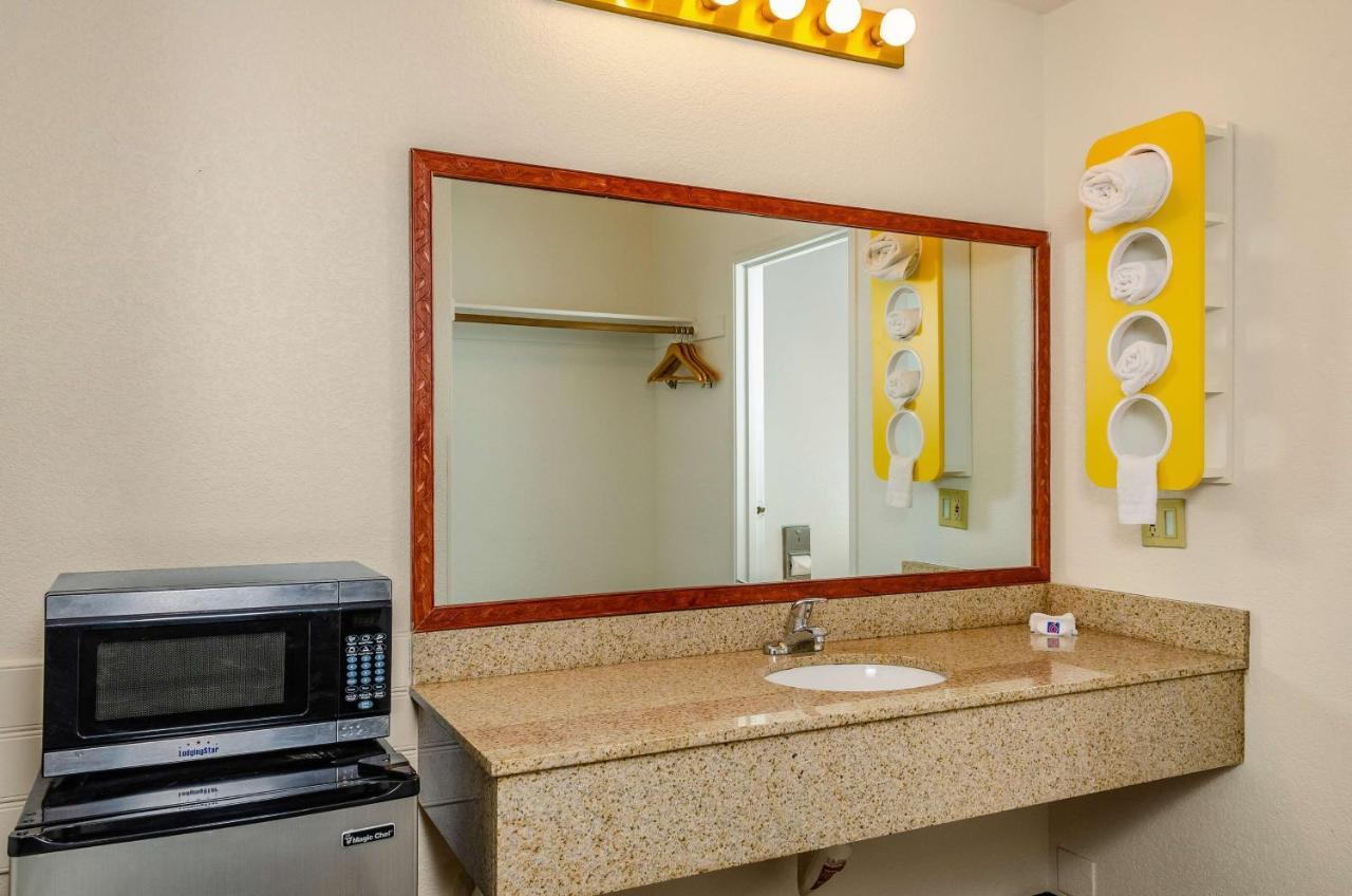 Motel 6 Oakdale, Ca Luaran gambar