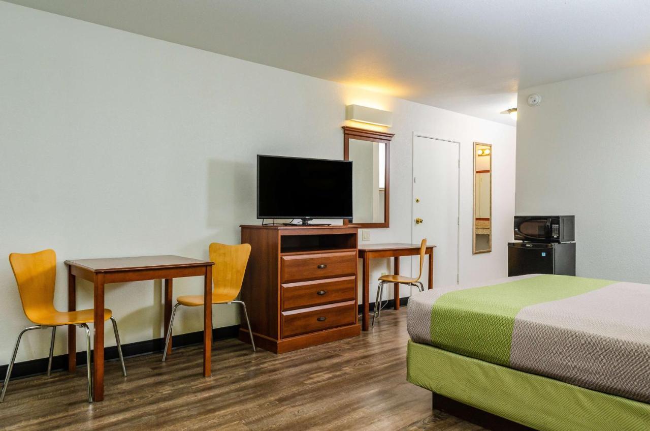 Motel 6 Oakdale, Ca Luaran gambar