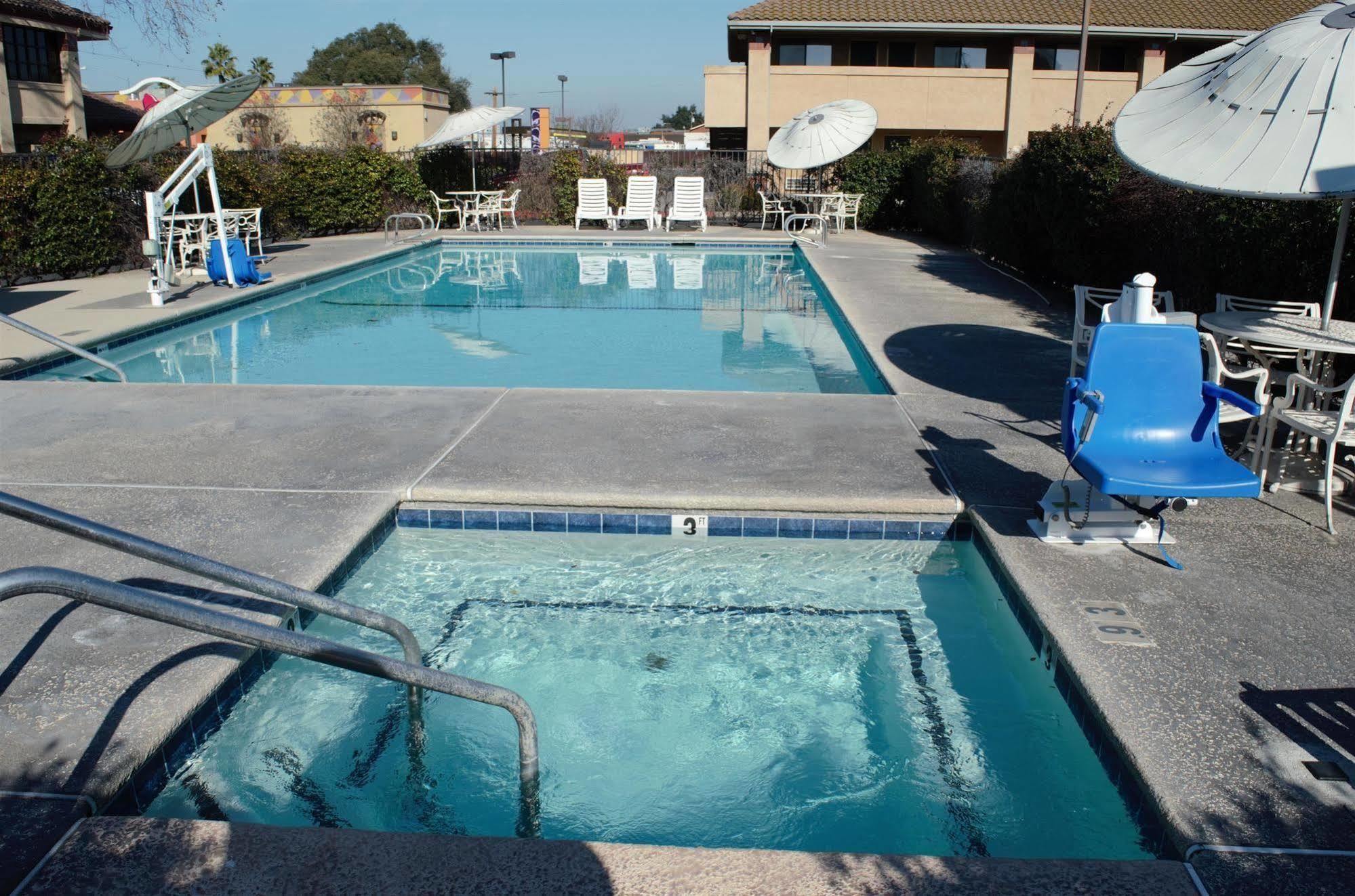 Motel 6 Oakdale, Ca Luaran gambar